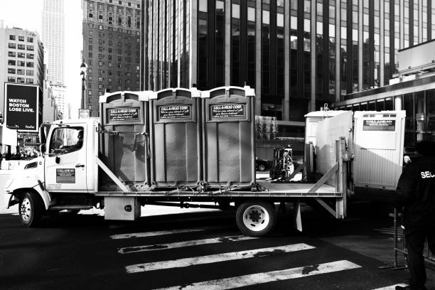 Best Construction site porta potty rental  in Green Meadows, OH